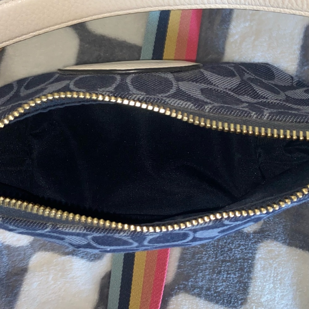 Coach Dempsey Shoulder Bag Gem